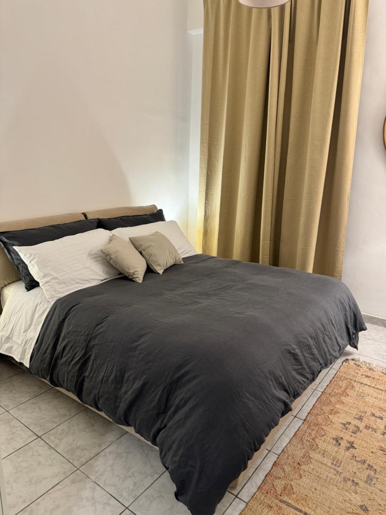 Pietra Apartment 2 , Colosseo — Foto 1